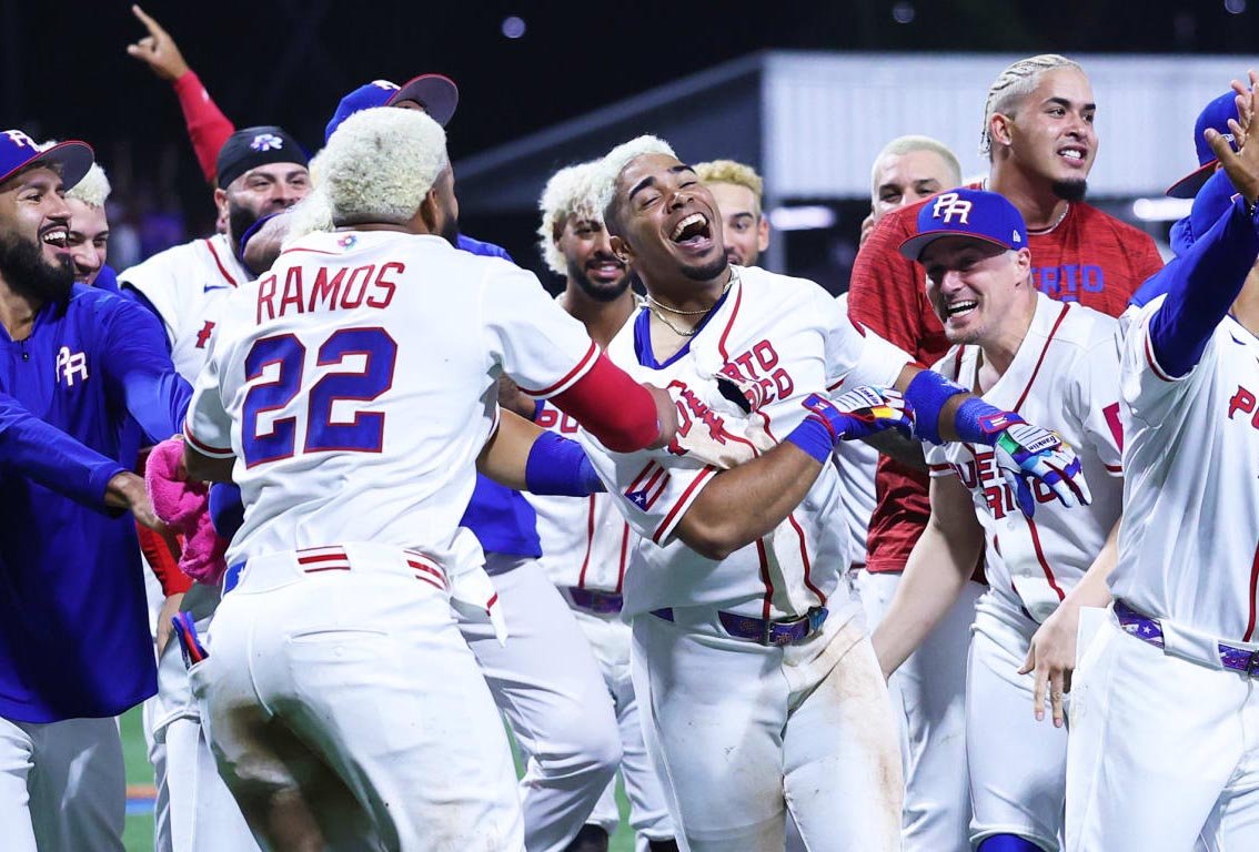 Jonrón de Darell Hernáiz en la décima entrada da triunfo a Puerto Rico sobre Panamá